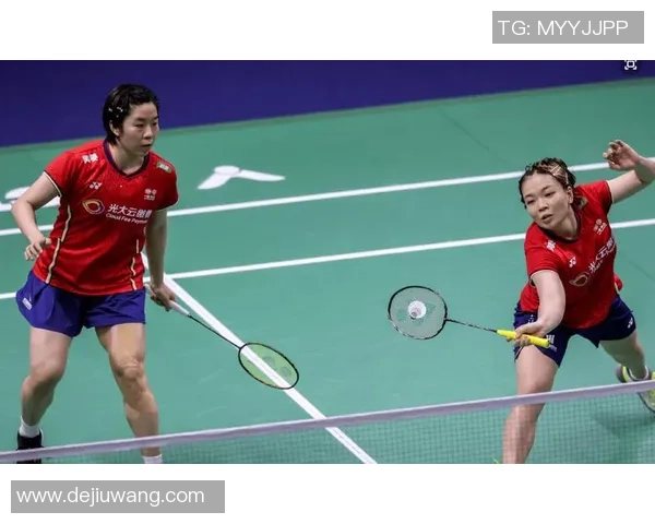 南京羽毛球队与上海羽毛球队赛后复盘分析意识与战术的较量与启示