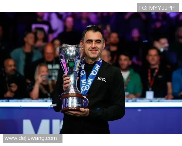 历史大满贯足球明星的辉煌成就与传奇故事揭秘